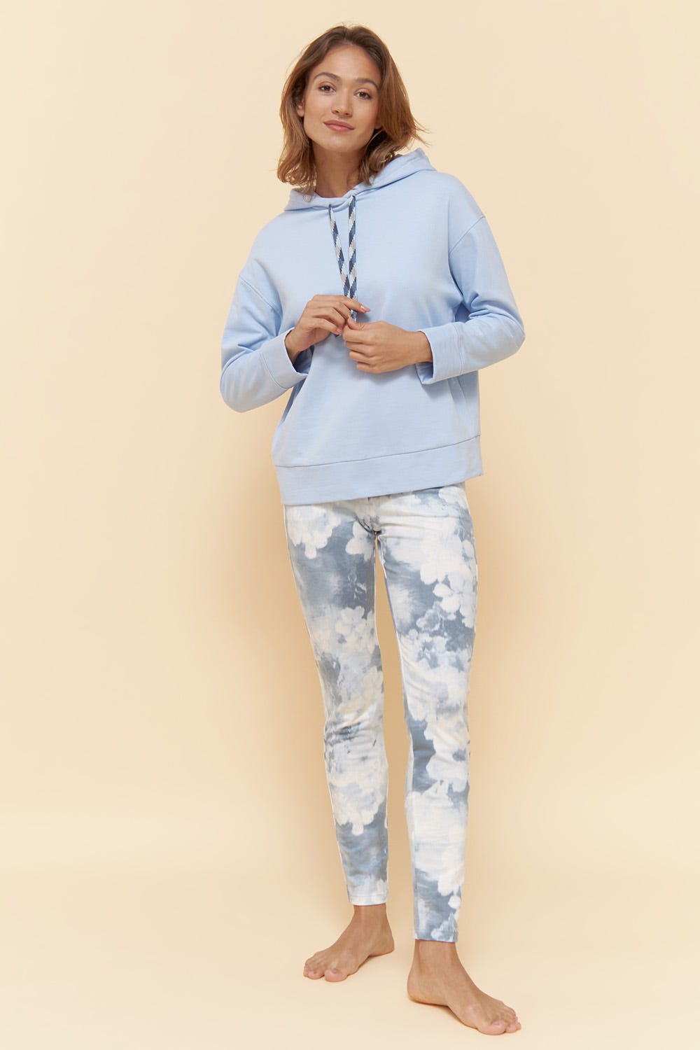 Detailbild 1 von Sweatshirt mit Stickerei "thanks" Blau Kapuze Hoodie Bio-Baumwolle/Elasthan