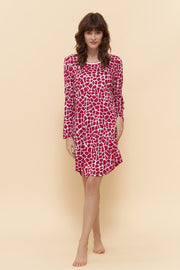 Frontalbild von Nachthemd im modernen Druck Animalprint Rot-Weiß Baumwolle/Modal