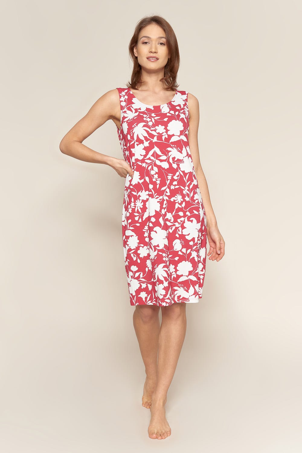 Frontalbild von Strandkleid ärmellos im Blumendruck Creme-Kirsche verspielt Viskose/Elasthan