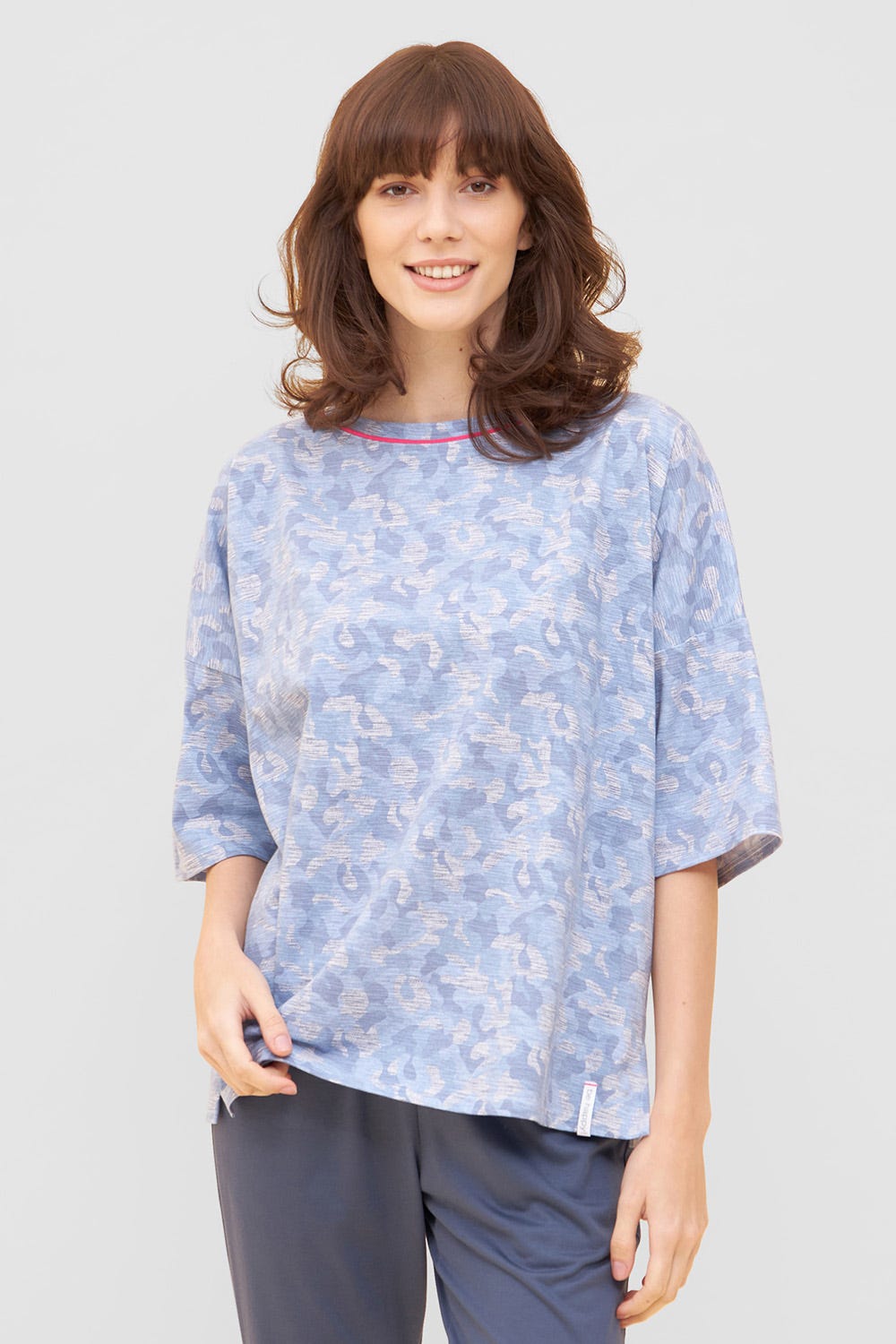 Frontalbild von T-Shirt im blauen Camouflage-Druck Halbarm Mix & Match Baumwolle/Elasthan