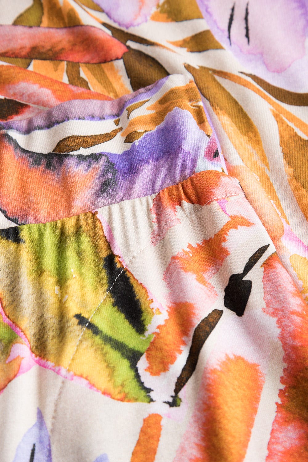 Detailbild 2 von Lange Hose im fröhlichen Blätter-Druck Sommer Bunt Viskose/Elasthan