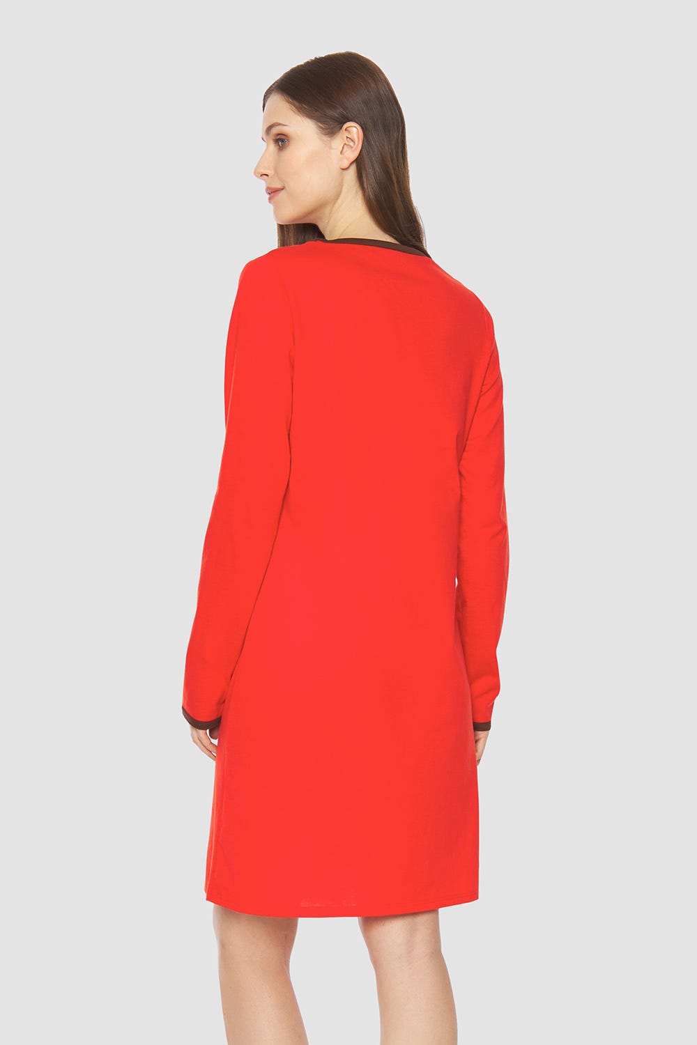 Rückansicht von Nachthemd mit Schriftzug Rot Braun 100% Baumwolle