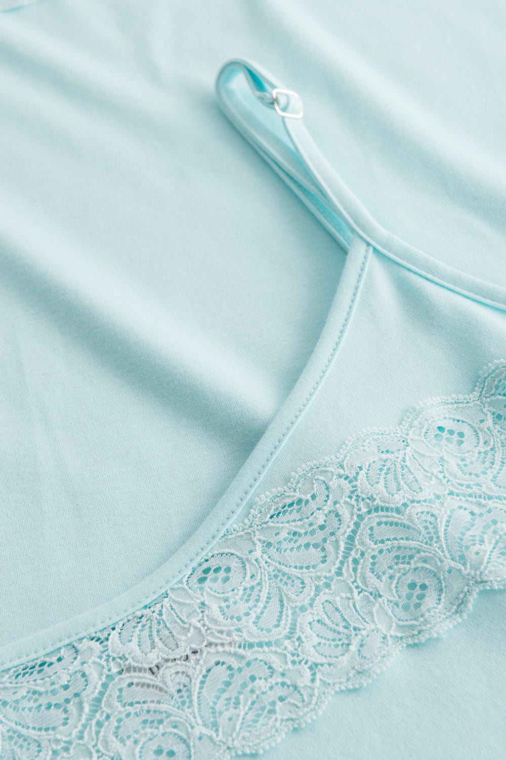 Detailbild 1 von Trägerkleid mit feinen Spitzendetails Uni Elegant 100% Baumwolle