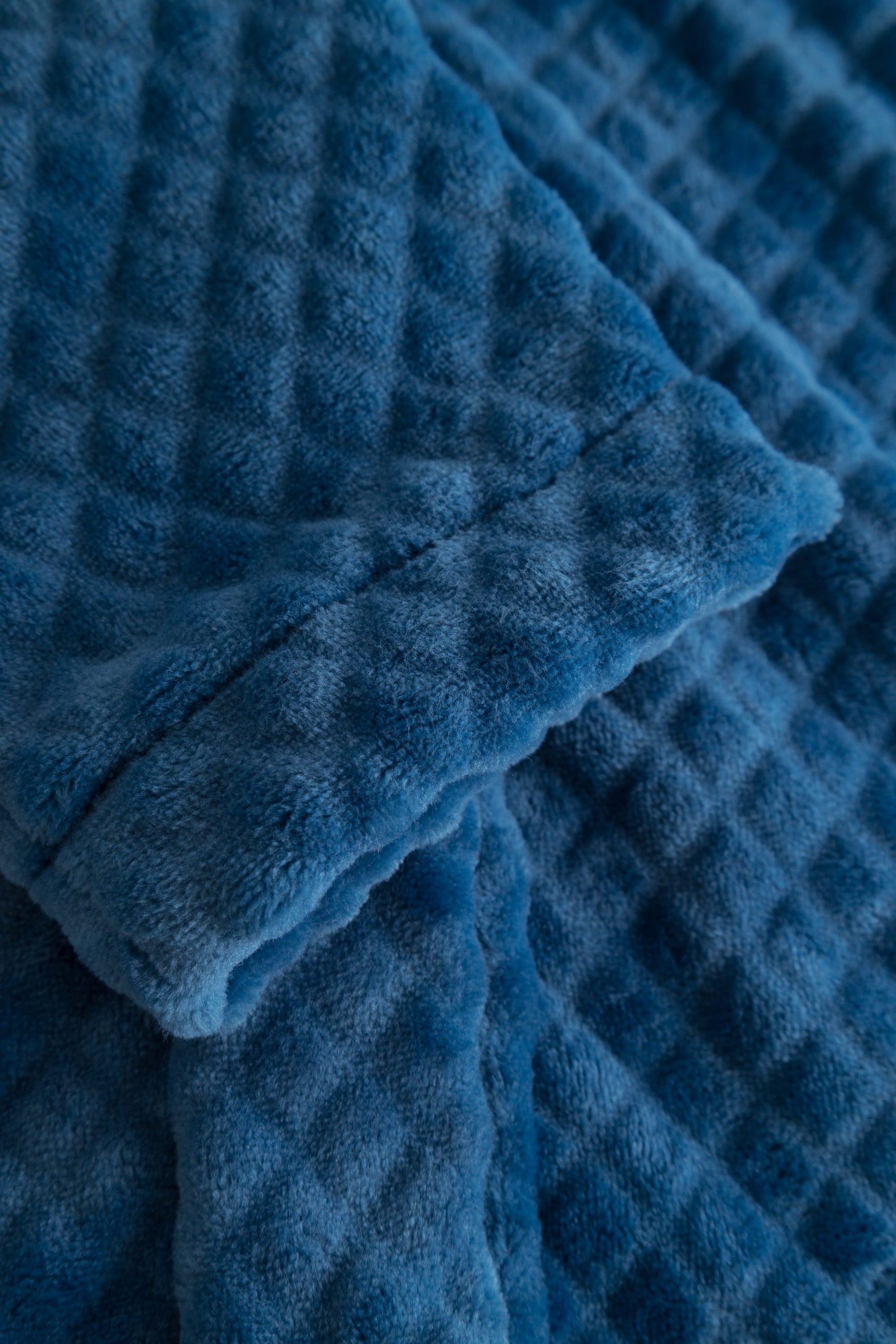 Detailbild 2 von Mantel mit Prägestruktur und Knopfleiste 100% Polyester