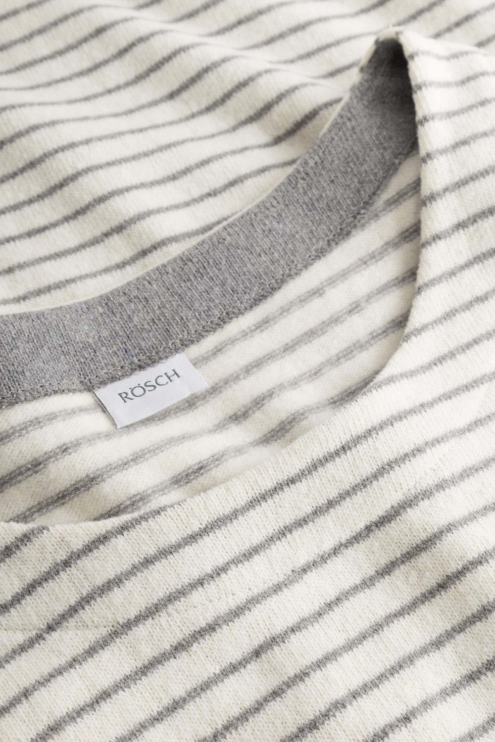 Detailbild 1 von Hauskleid im Ringelmuster Strick Materialmix