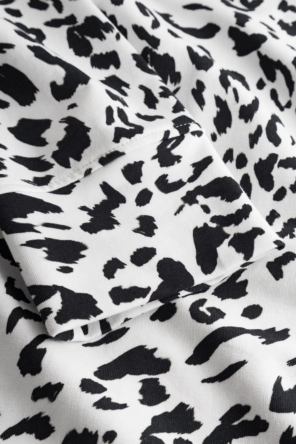 Detailbild 2 von Pullover im Leo-Muster Kapuze Baumwolle/Elasthan