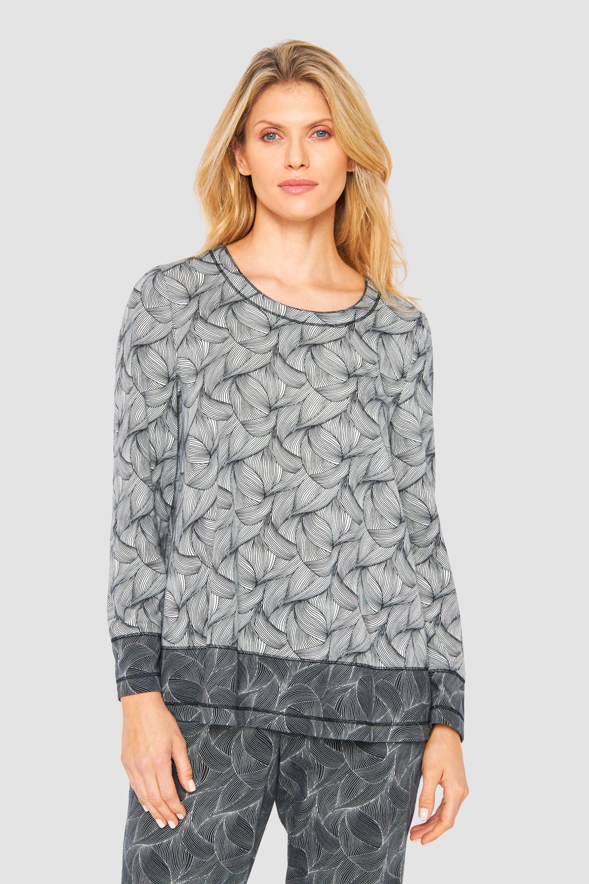 Frontalbild von Oberteil im Mustermix A-Linie Baumwolle/Modal Große Größen bis 54