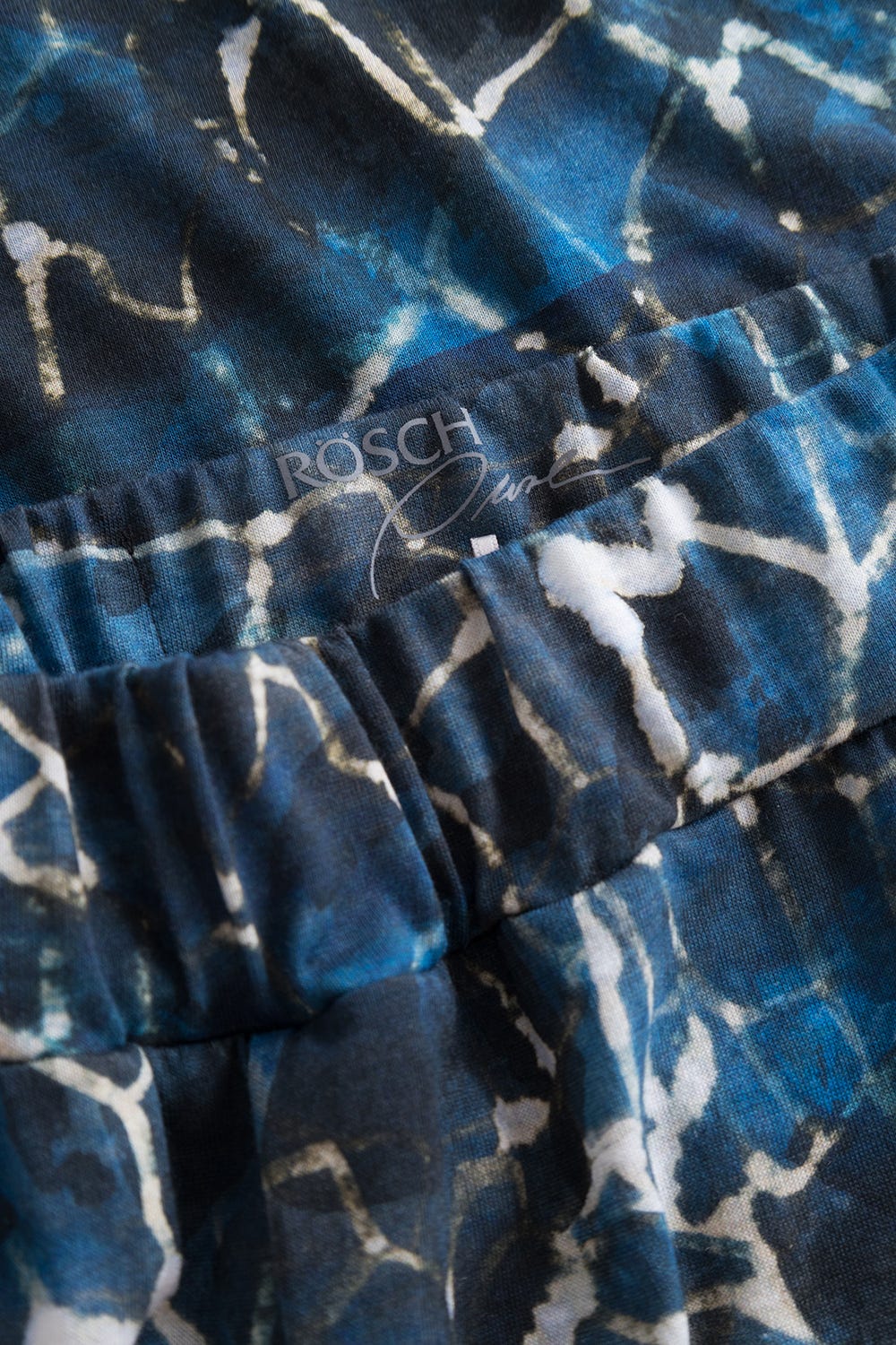 Detailbild 2 von 7/8-Hose im blauen grafischen Druck Ziernähte Baumwolle/Modal Große Größen bis 54