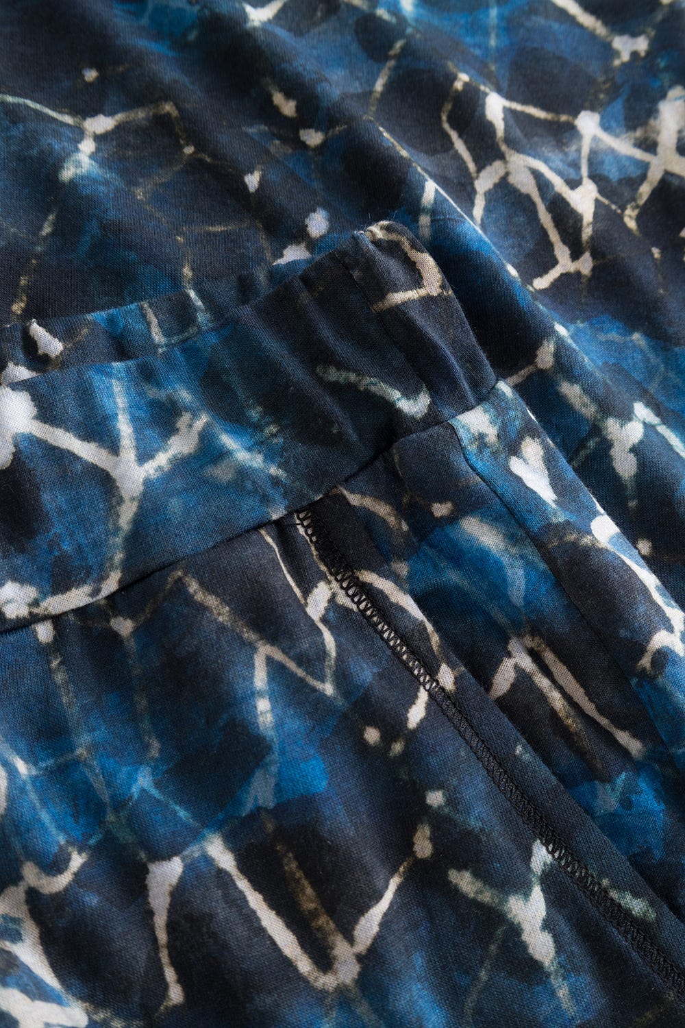 Detailbild 3 von 7/8-Hose im blauen grafischen Druck Ziernähte Baumwolle/Modal Große Größen bis 54