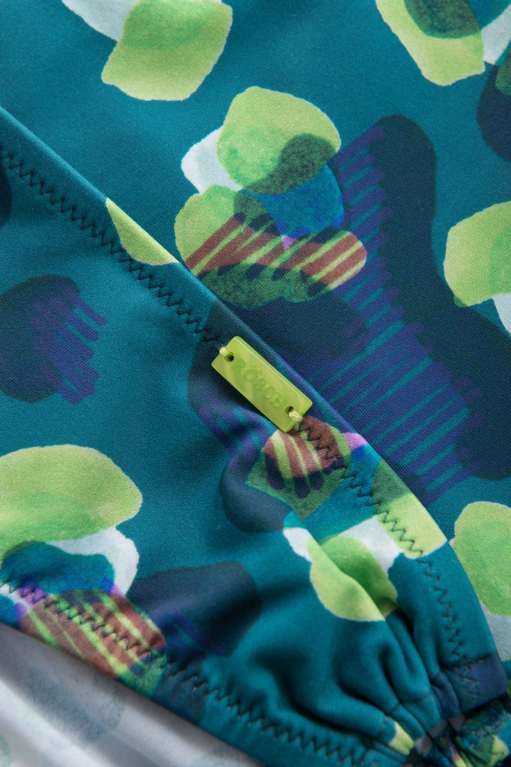 Detailbild 1 von Bikini-Hose im grünen Leo-Design Schleifen recyceltes Polyamid/Elasthan