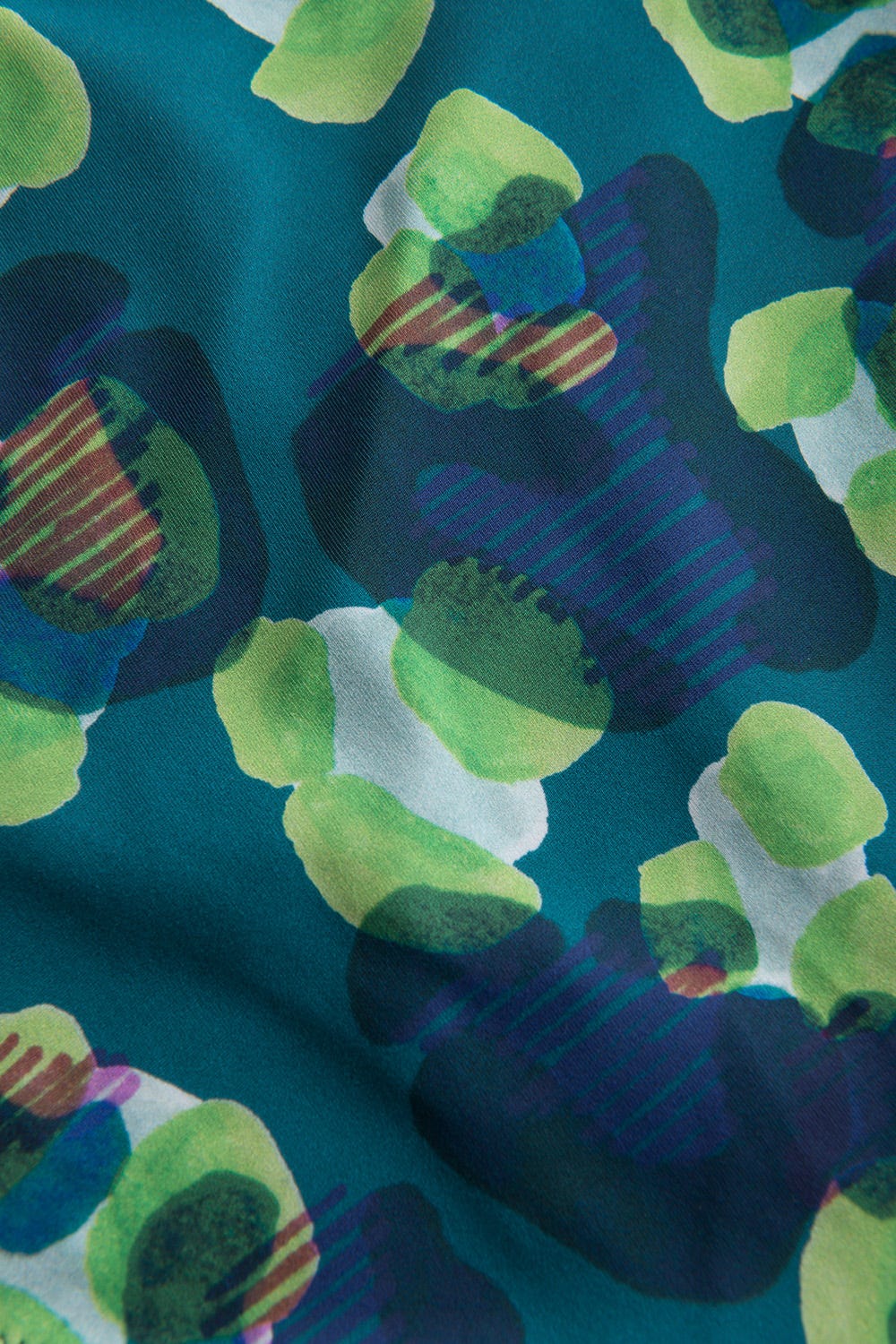 Detailbild 3 von Bikini-Hose im grünen Leo-Design Schleifen recyceltes Polyamid/Elasthan