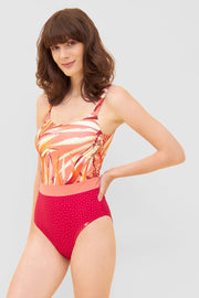 Frontalbild von Badeanzug im Muster-Mix Rückenausschnitt recyceltes Polyamid/Elasthan