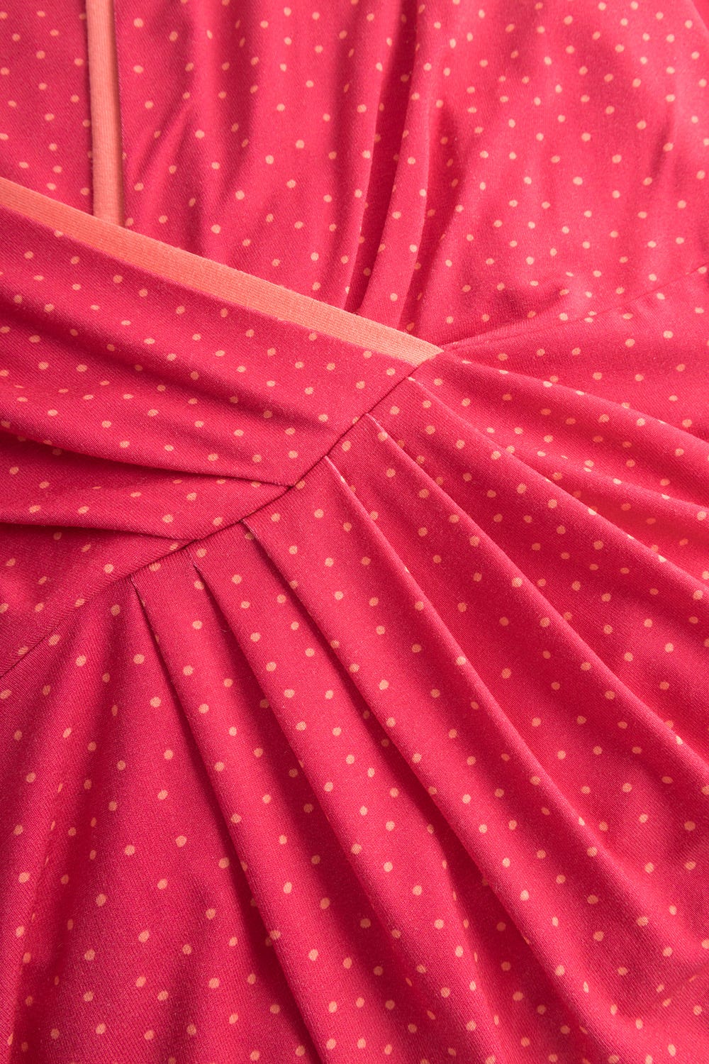 Detailbild 2 von Strandkleid mit Wickeloptik Tupfen-Druck Pink Viskose/Elasthan
