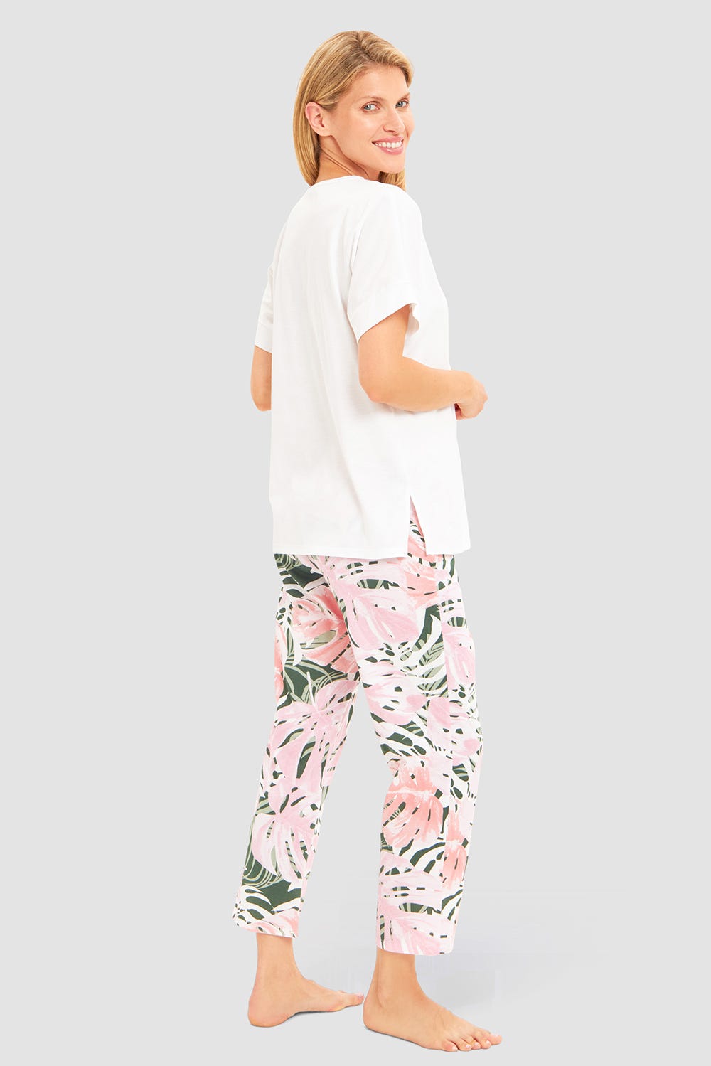 Rückansicht von Pyjama mit Blätterdruck exotisch 100% Baumwolle