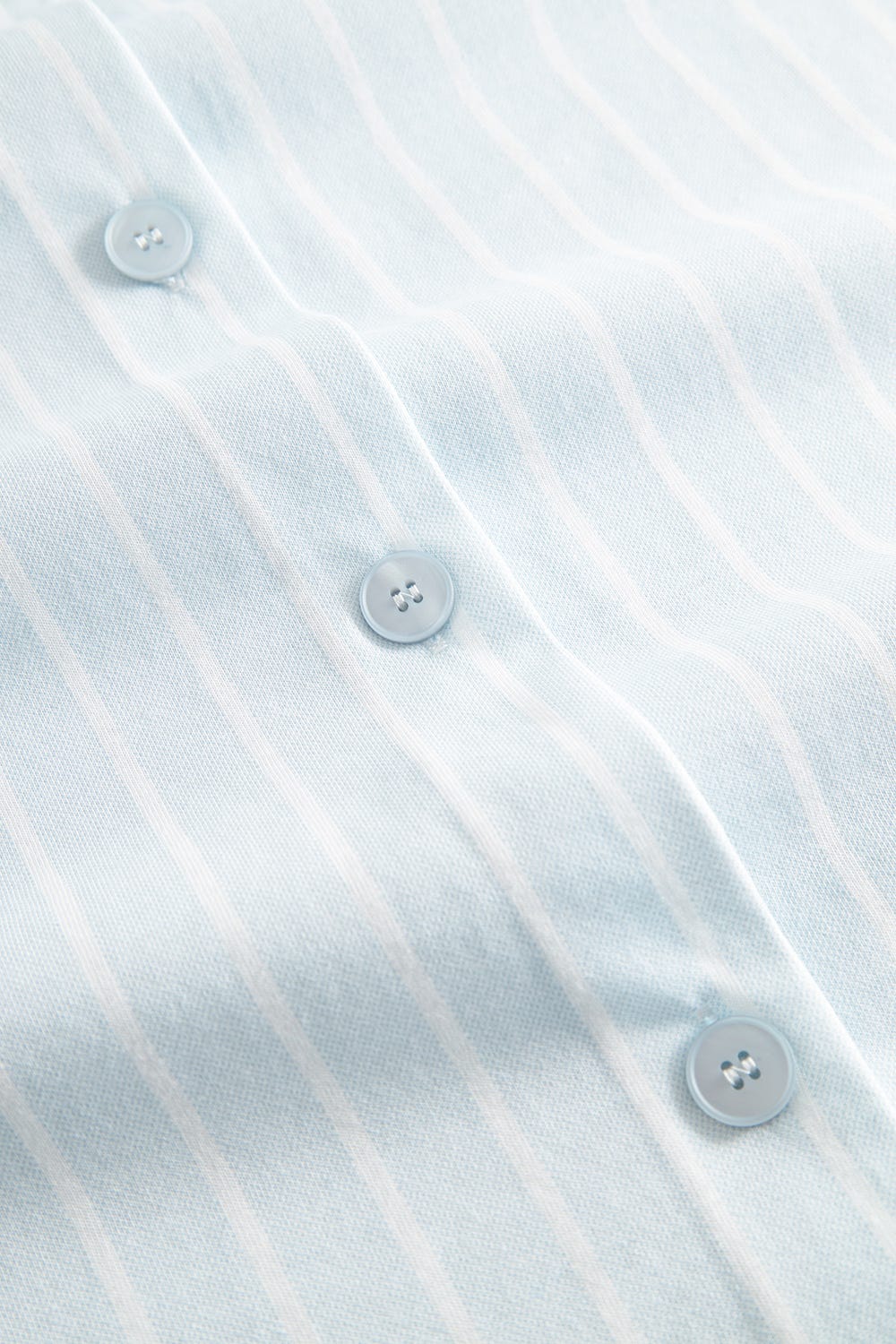 Detailbild 2 von Nachthemd kurz im Streifenprint Hellblau Herrenhemdstil 100% Baumwolle