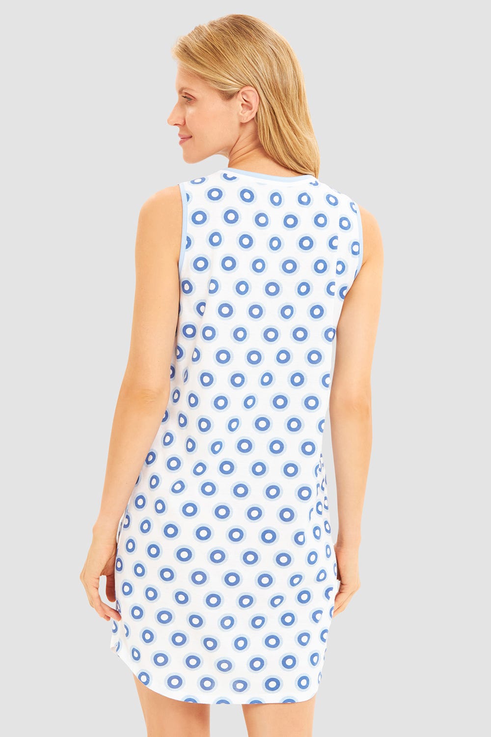 Rückansicht von Nachthemd Ärmellos im Punktedruck Blau-Weiß 100% Baumwolle