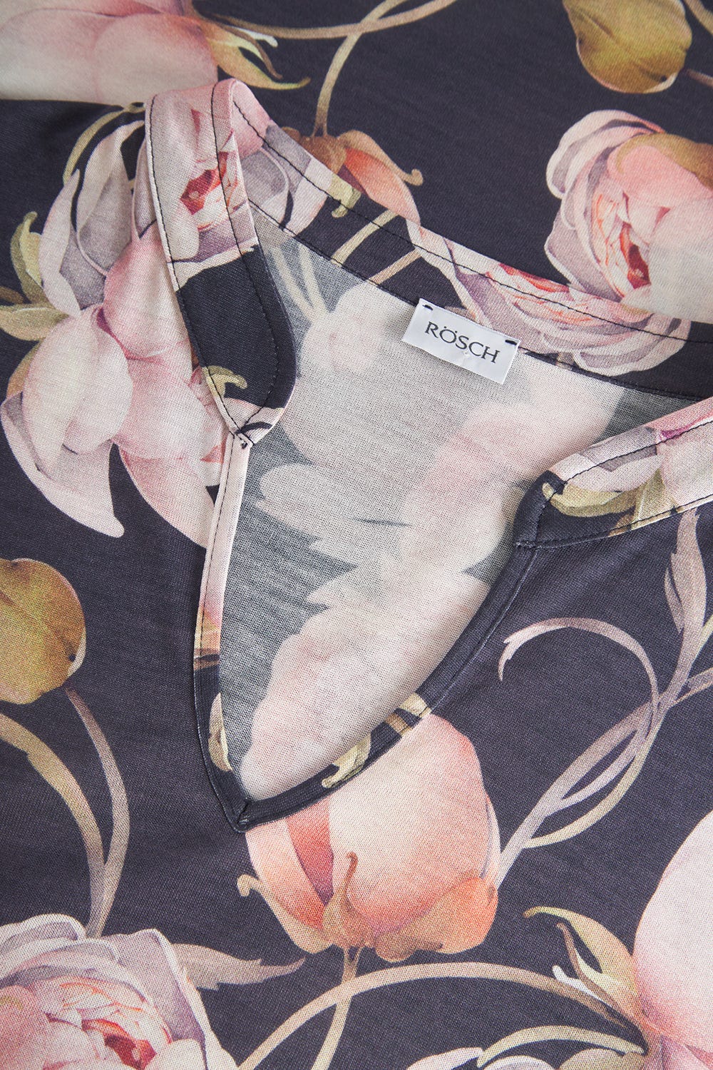 Detailbild 1 von Pyjama im floralen Druck romantisch 100% Modal