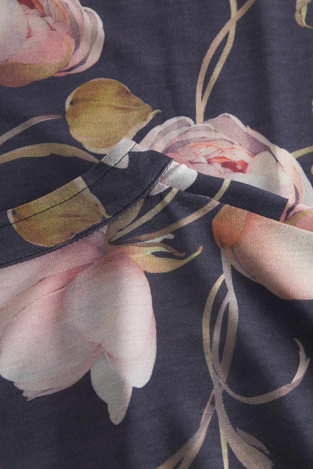 Detailbild 3 von Nachthemd im floralen Druck romantisch 100% Modal