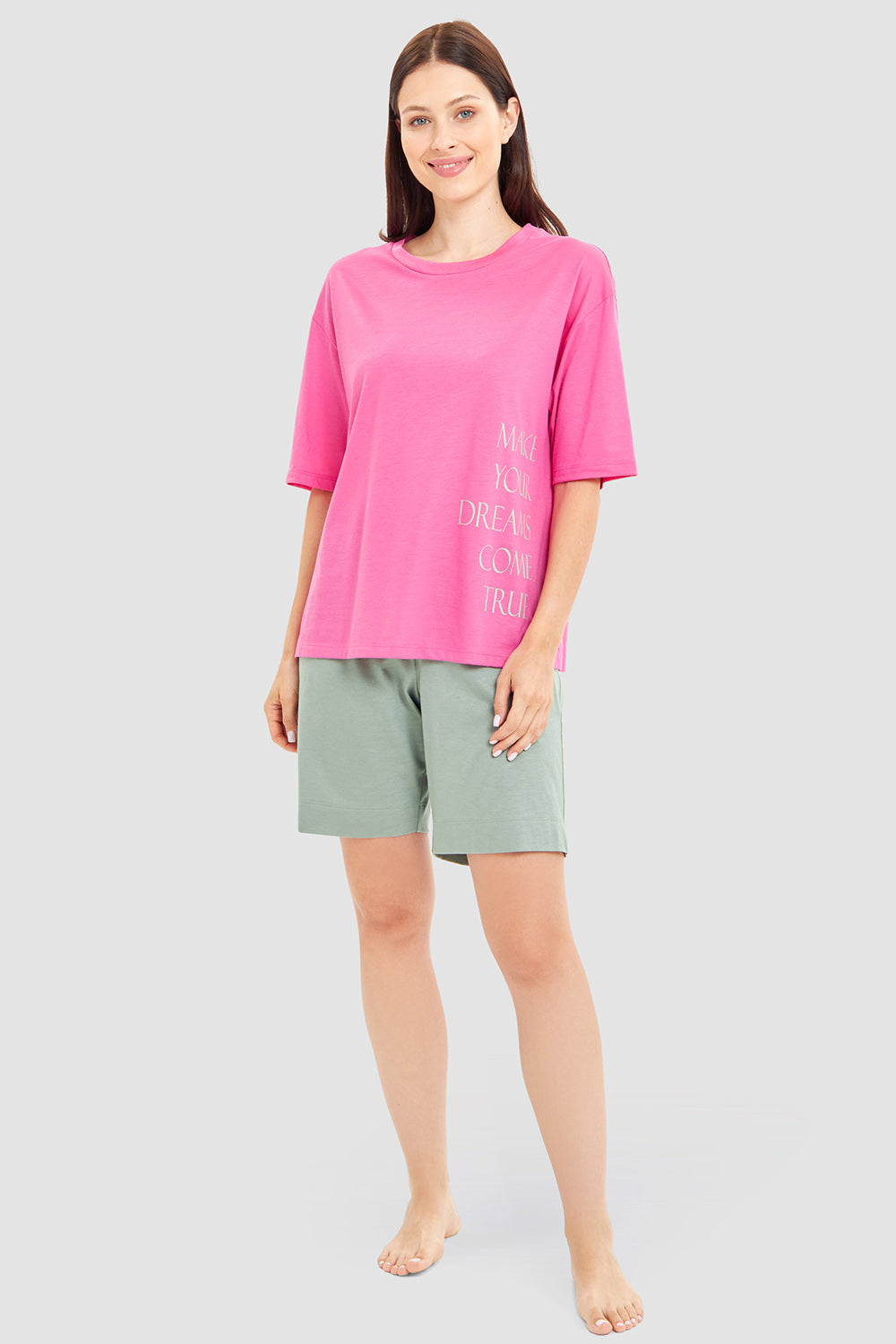 Ganzkörperbild von Rösch Shirt Kurzarm