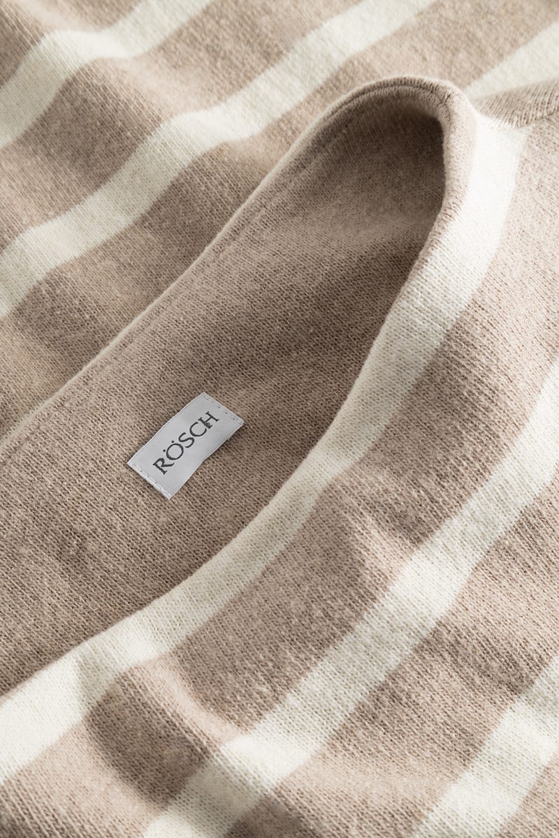 Detailbild 1 von Hausanzug im Ringeldruck Hellbraun aus Strickware