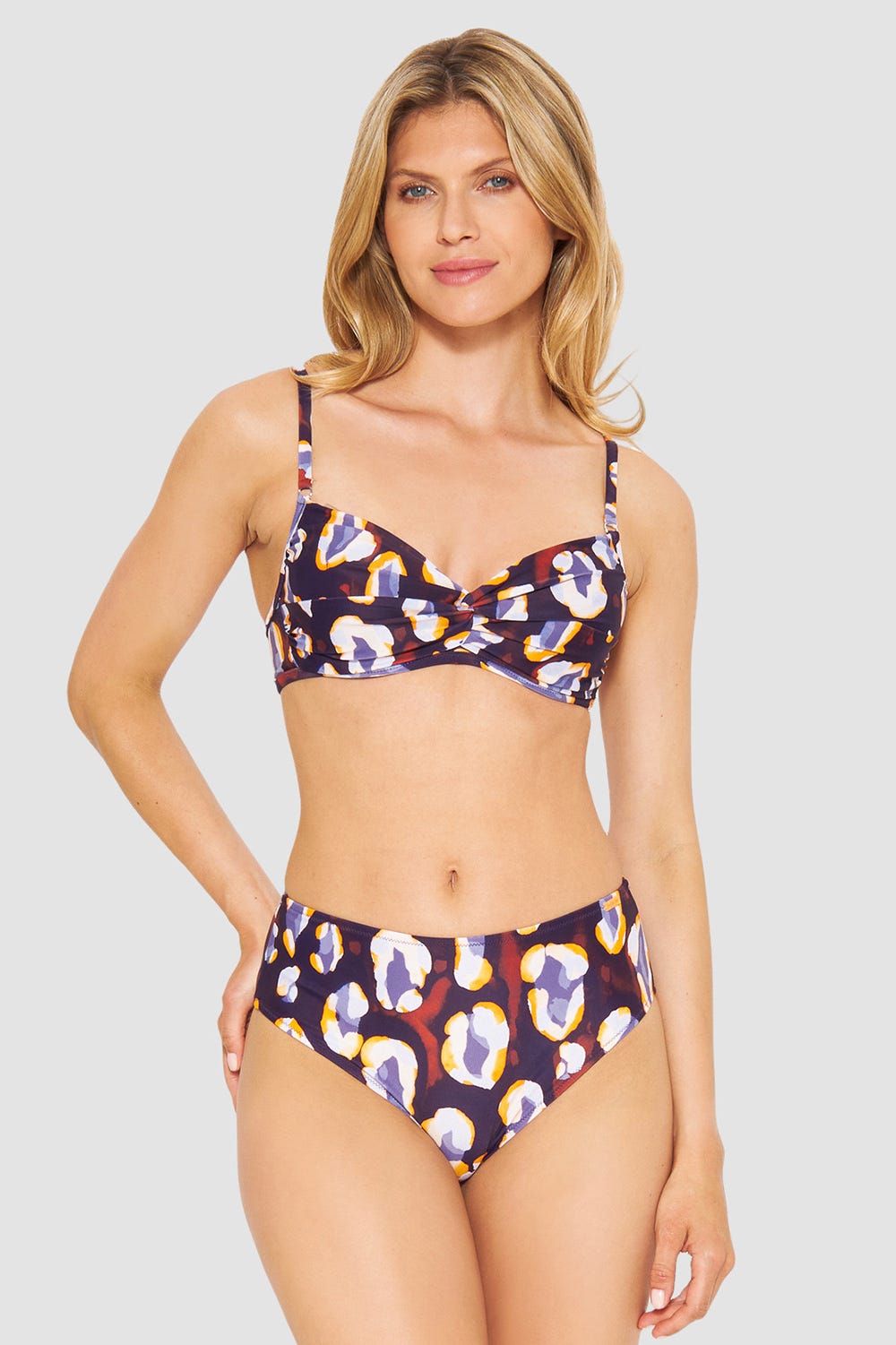 Detailbild 1 von Bikini-Oberteil im Tupfendruck Modern Leo Wickeloptik