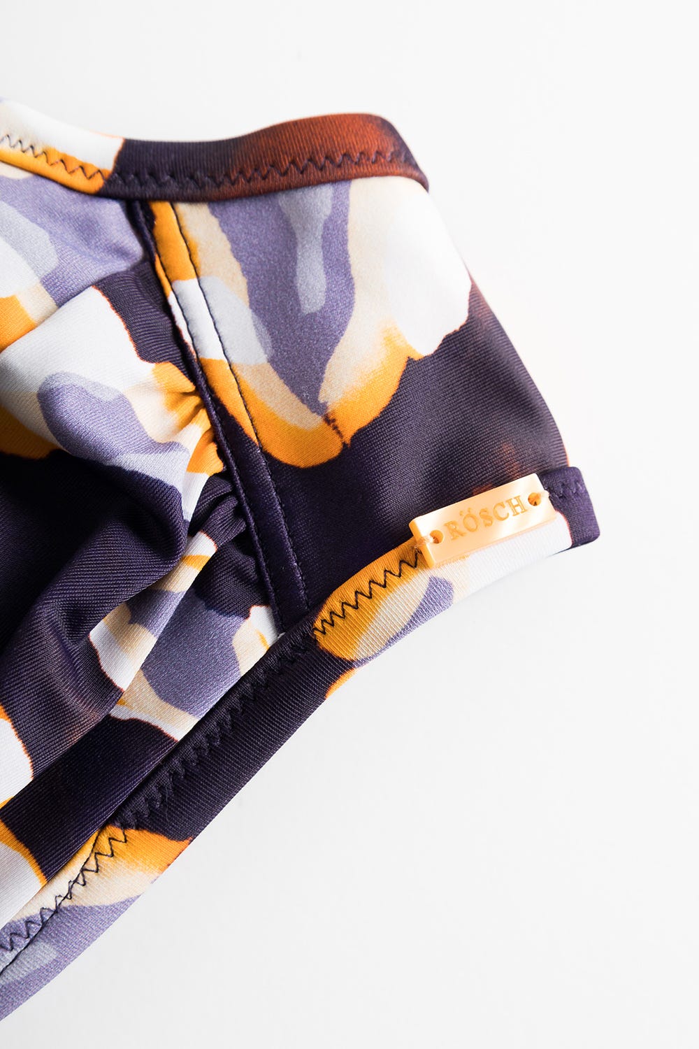 Detailbild 3 von Bikini-Oberteil im Tupfendruck Modern Leo Wickeloptik