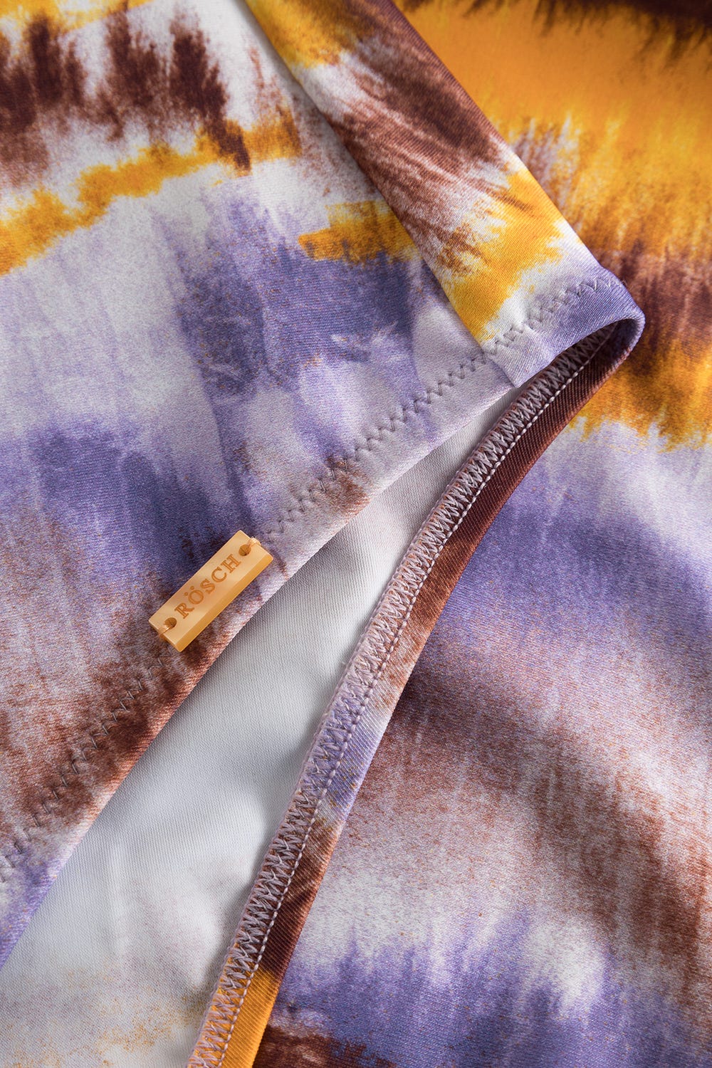 Detailbild 2 von Badeanzug im Batikdruck moderne Streifen