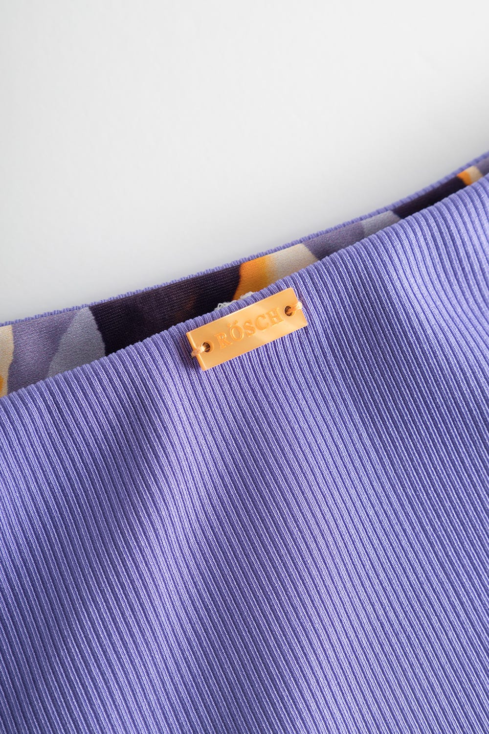 Detailbild 3 von Bikini-Hose wendbar in Flieder und im Tupfendruck Leo