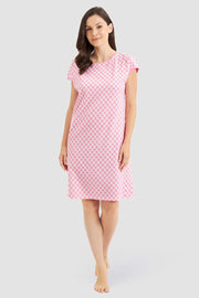 Frontalbild von Nachthemd im Rauten-Druck 100% Baumwolle