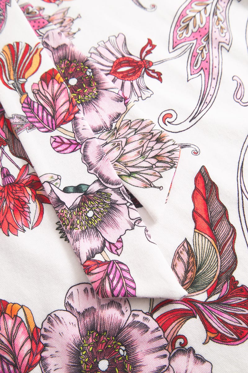 Detailbild 3 von Morgenmantel im Schmetterlings-Druck 100% Baumwolle