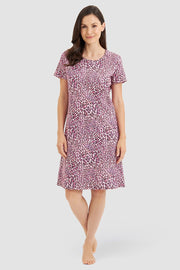Frontalbild von Nachthemd Kurzarm im rosa Leo-Druck Baumwolle/Elasthan