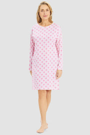 Frontalbild von Nachthemd im Smiley-Druck 100% Baumwolle