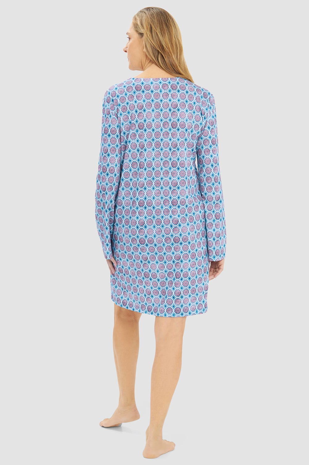 Rückansicht von Nachhemd im Grafikdruck Ornamental Baumwolle/Modal