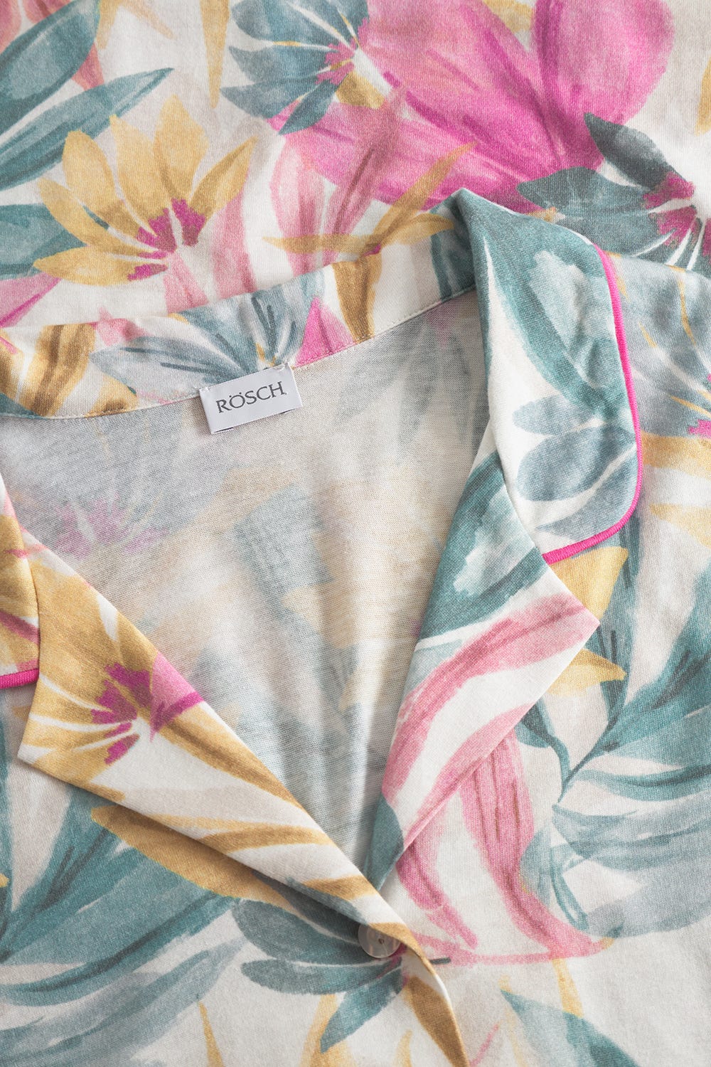 Detailbild 1 von Pyjama im herbstlichen Blätterdruck Herrenhemdstil Baumwolle/Modal