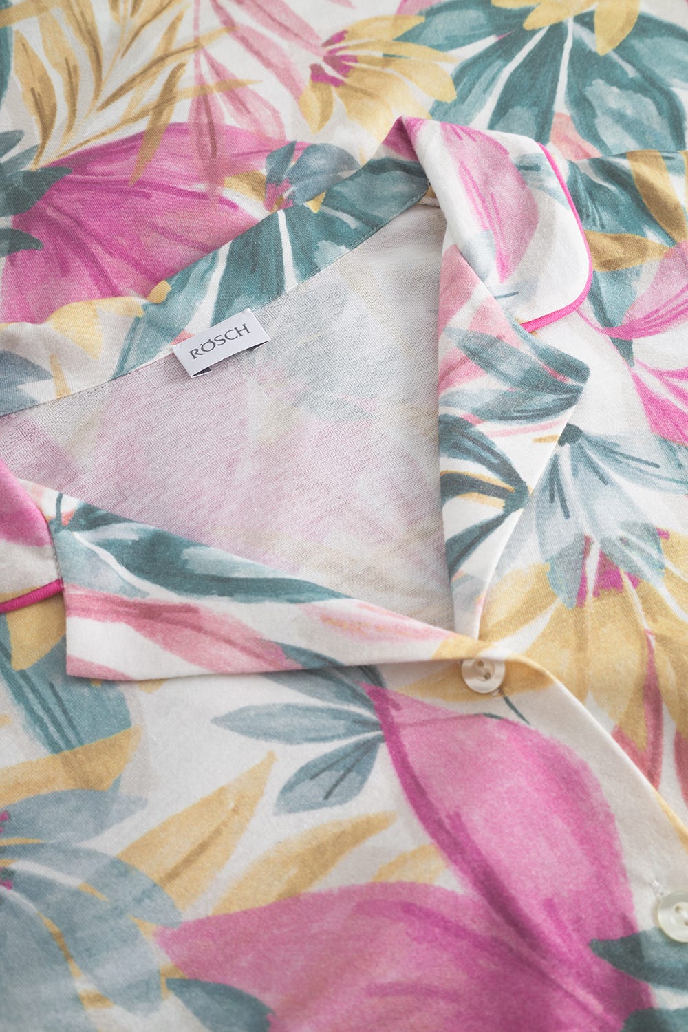 Detailbild 2 von Nachthemd im herbstlichen Blätterdruck Herrenhemdstil Baumwolle/Modal