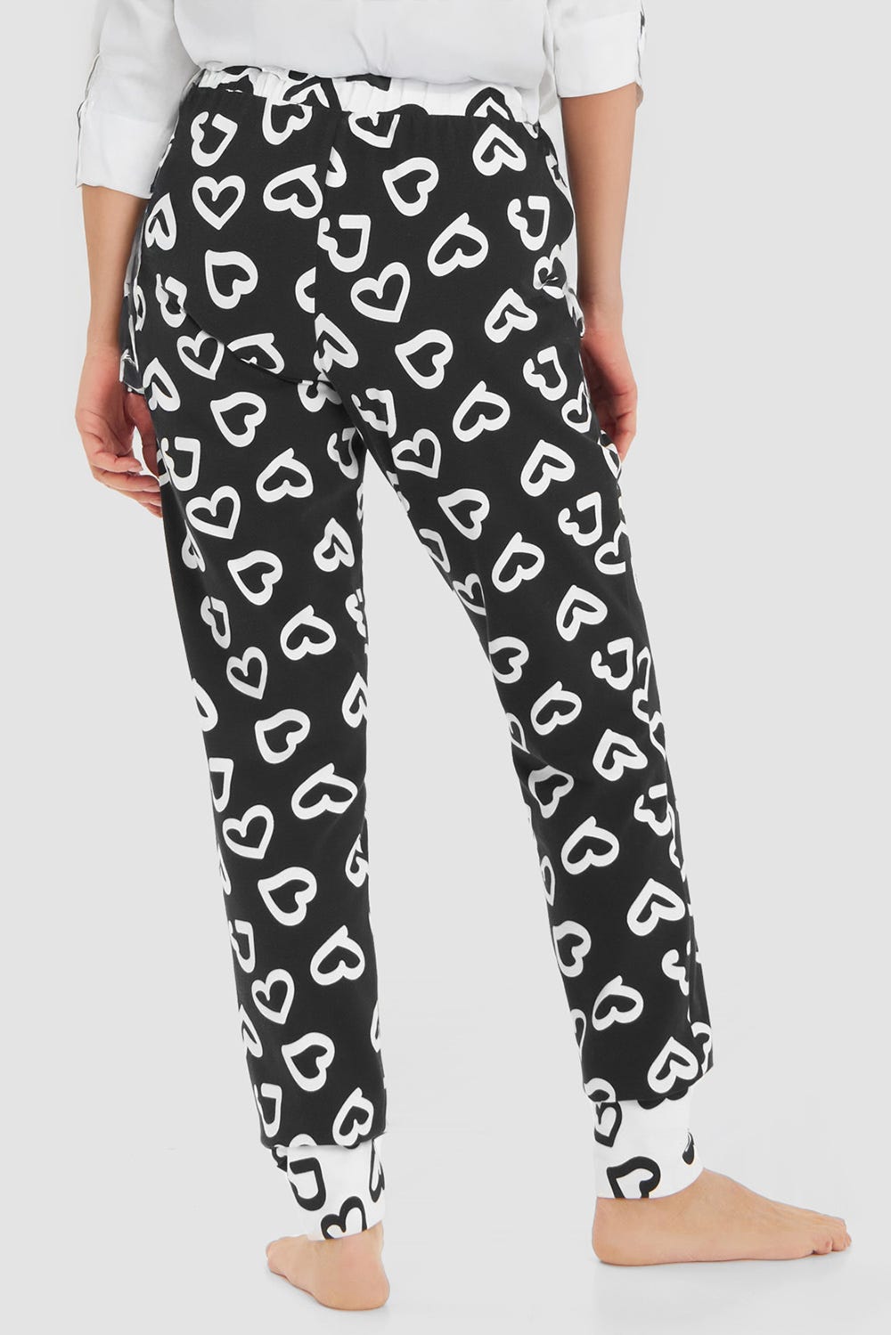 Rückansicht von Pyjamahose mit Herz-Muster Baumwolle/Elasthan