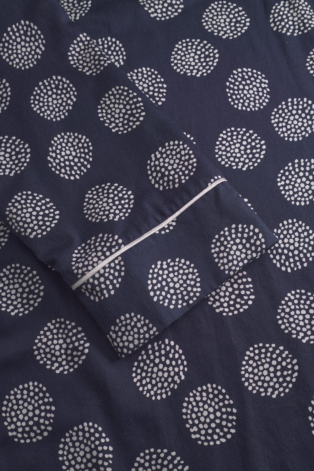 Detailbild 1 von Morgenmantel im grafischen Punktemuster 100% Baumwolle