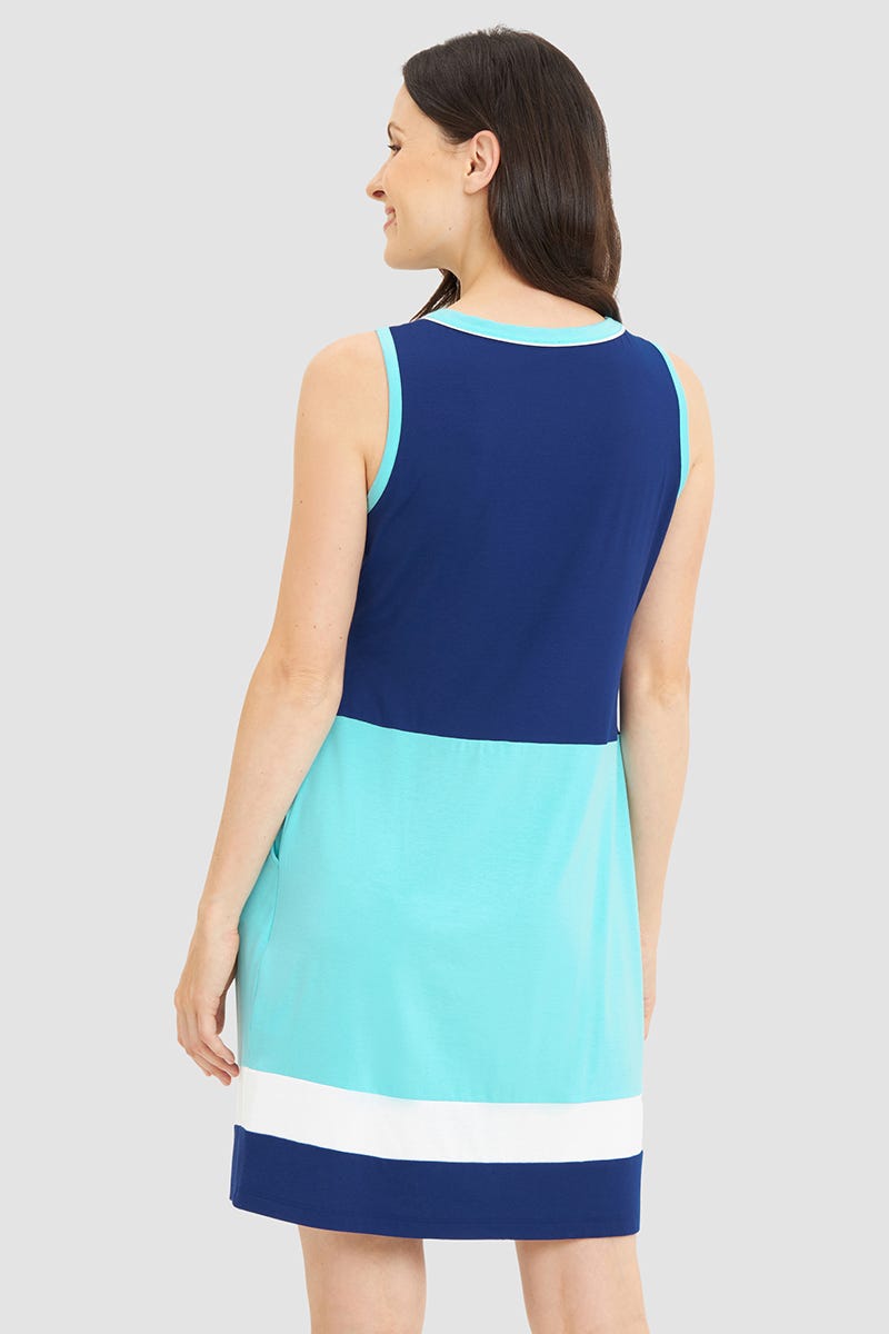 Rückansicht von Strandkleid im Colourblocking-Style Meeresblau