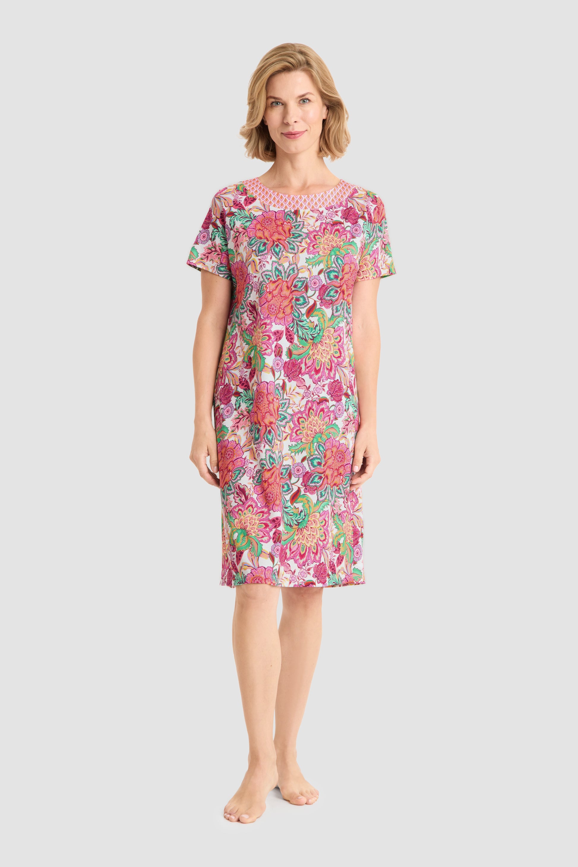 Frontalbild von Rösch Nachthemd Knielang