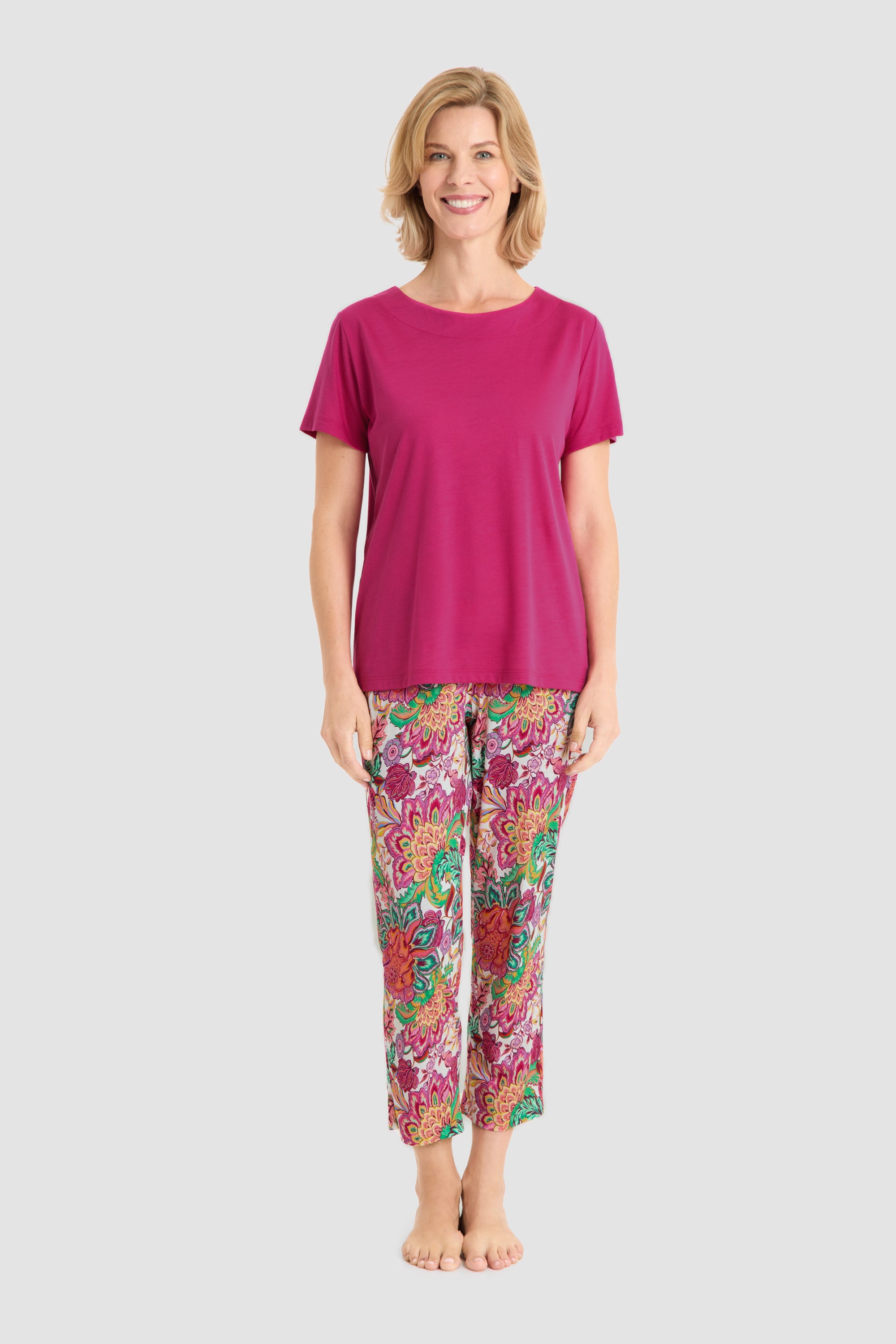 Ganzkörperbild von Rösch Shirt Kurzarm