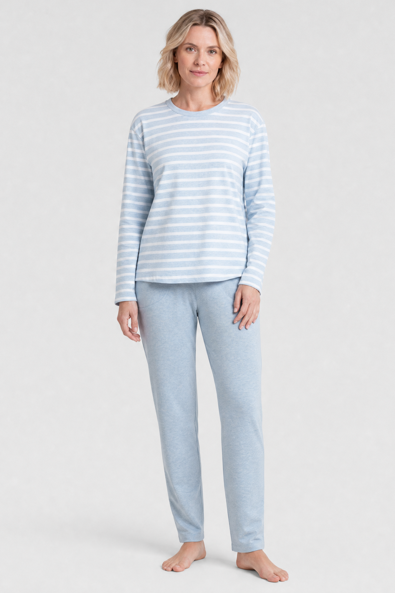 Frontalbild von Rösch Pyjama Lang, Langarm