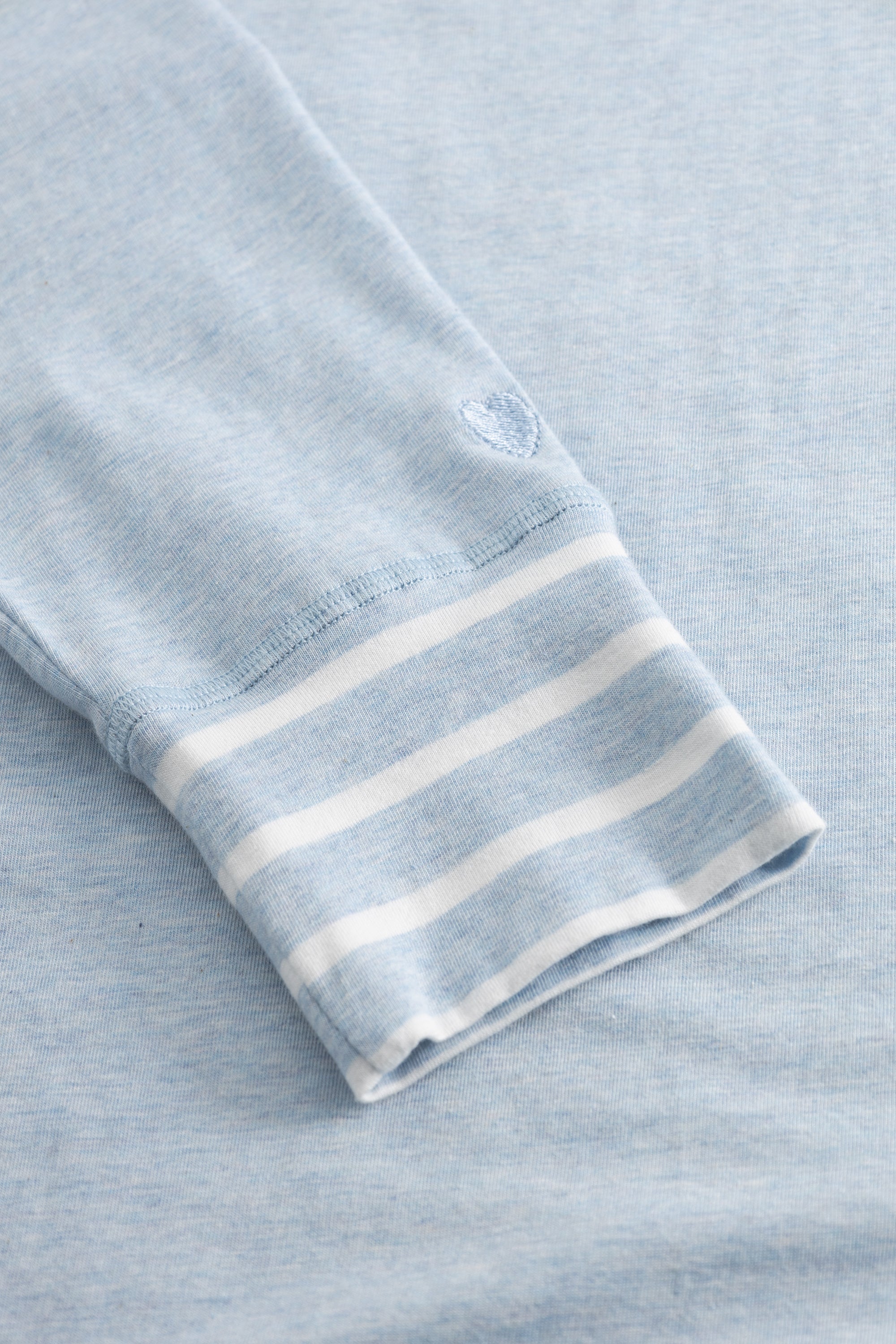 Robe de nuit courte Rösch, rayures style marin bleu
