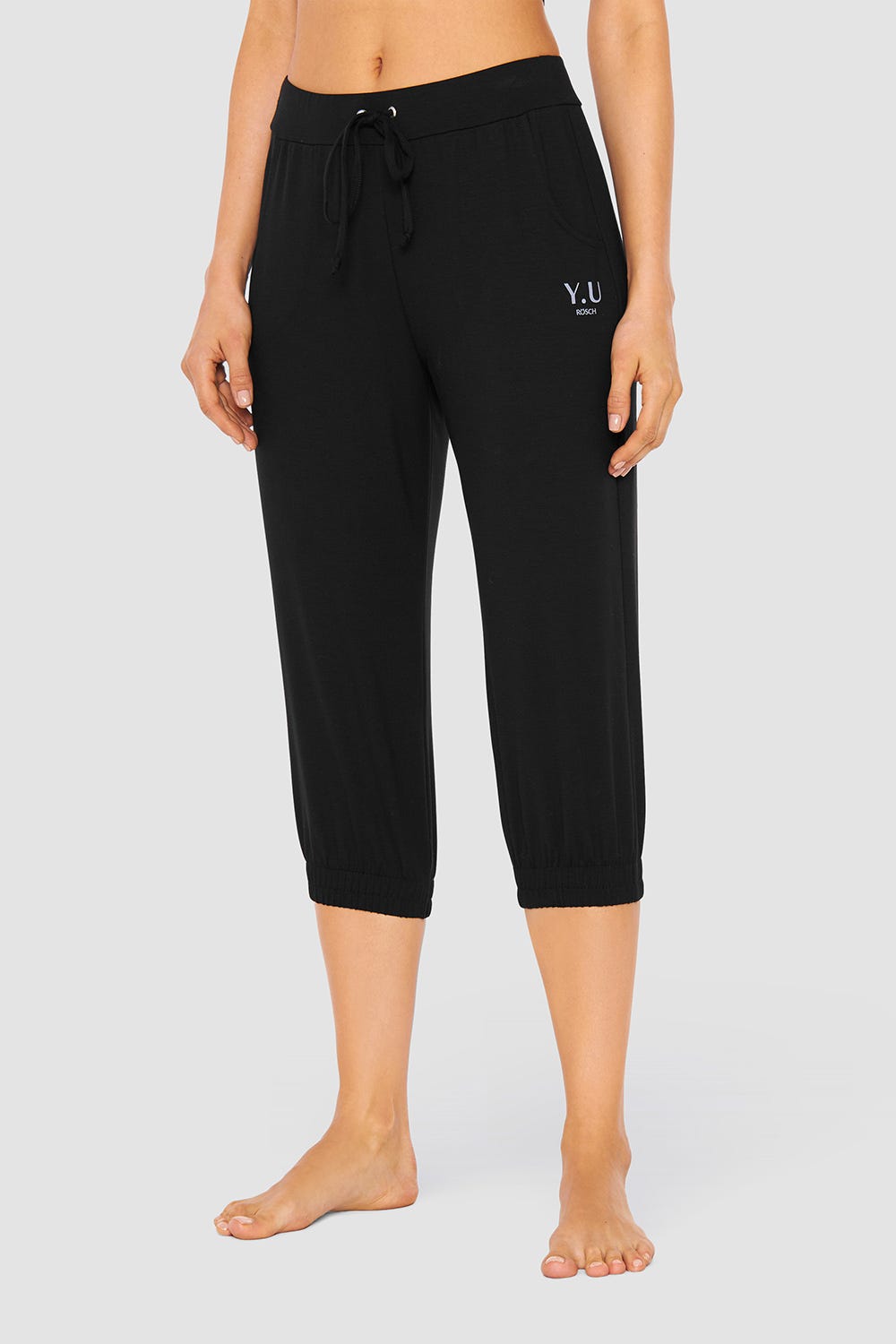 Frontalbild von Y.U Yoga 3/4-Hose mit Taschen Loungewear Sport Mix & Match Materialmix