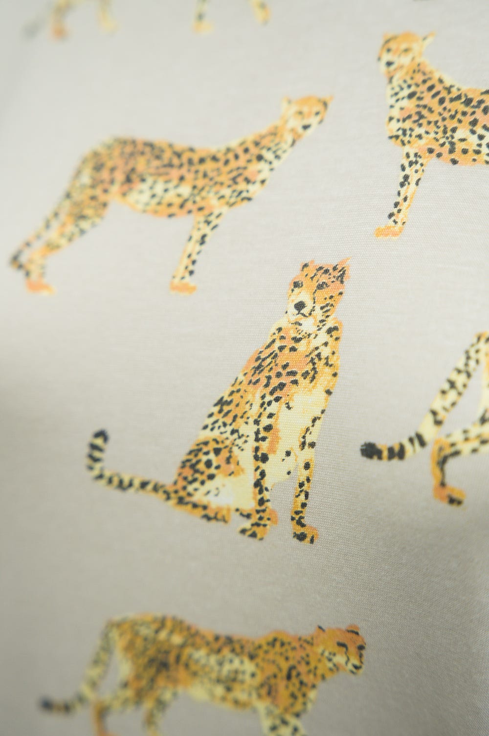 Rückansicht von Nachthemd im Leoparden-Druck 100% Baumwolle