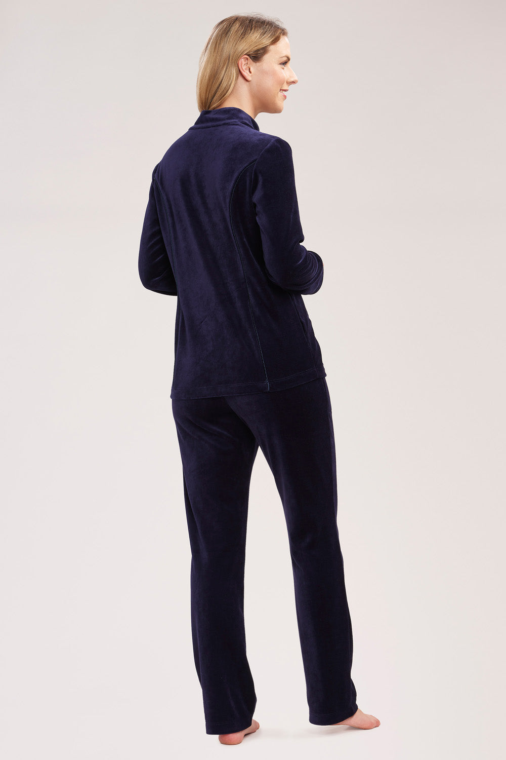 Rückansicht von Rösch Hausanzug