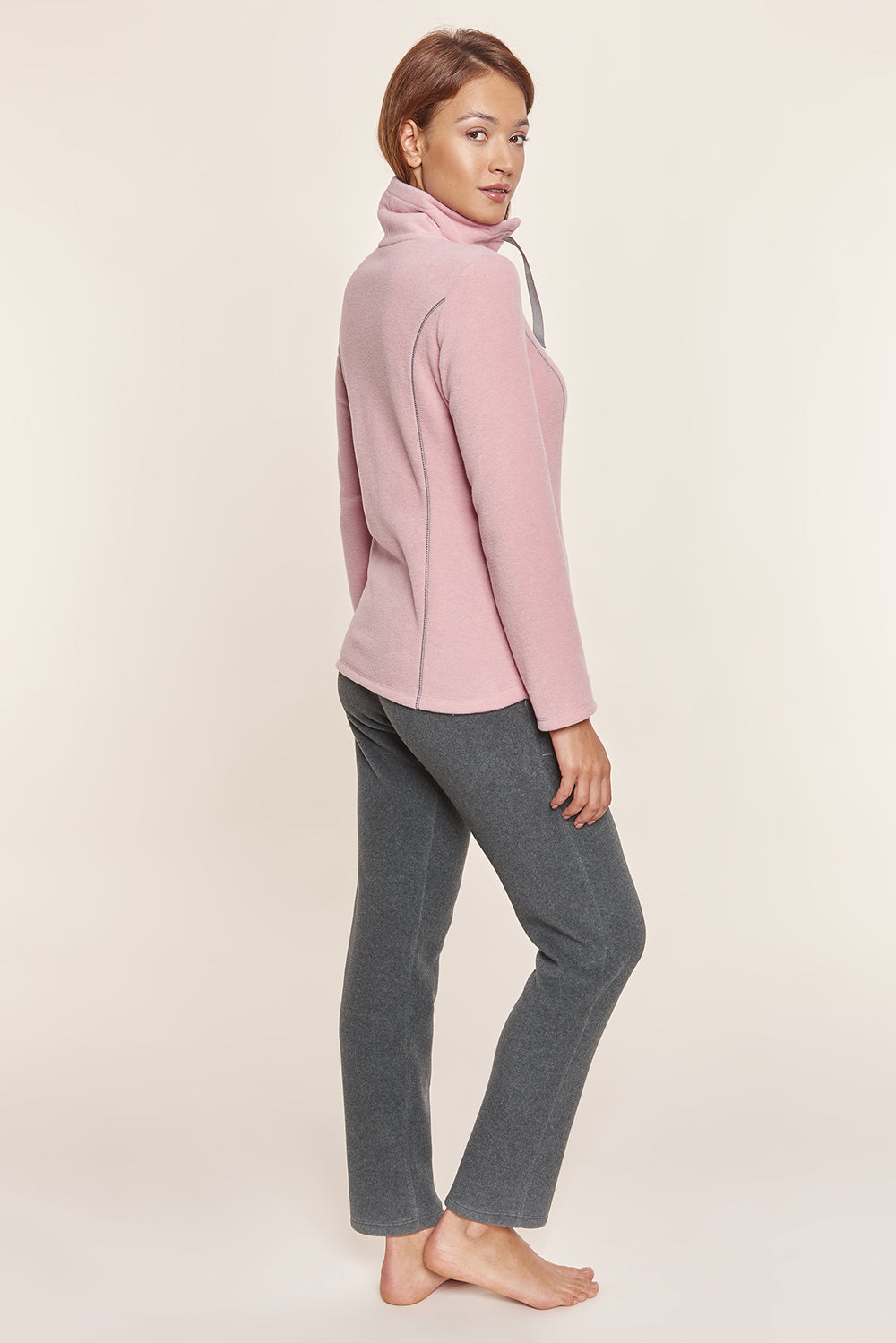 Rückansicht von Rösch Hausanzug