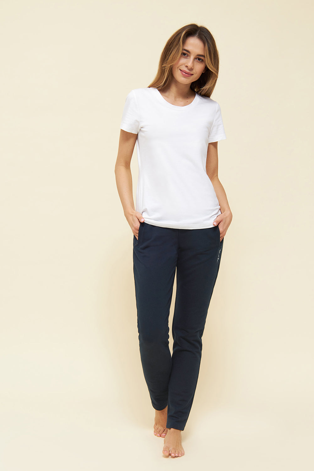 Ganzkörperbild von Rösch Hose Lang