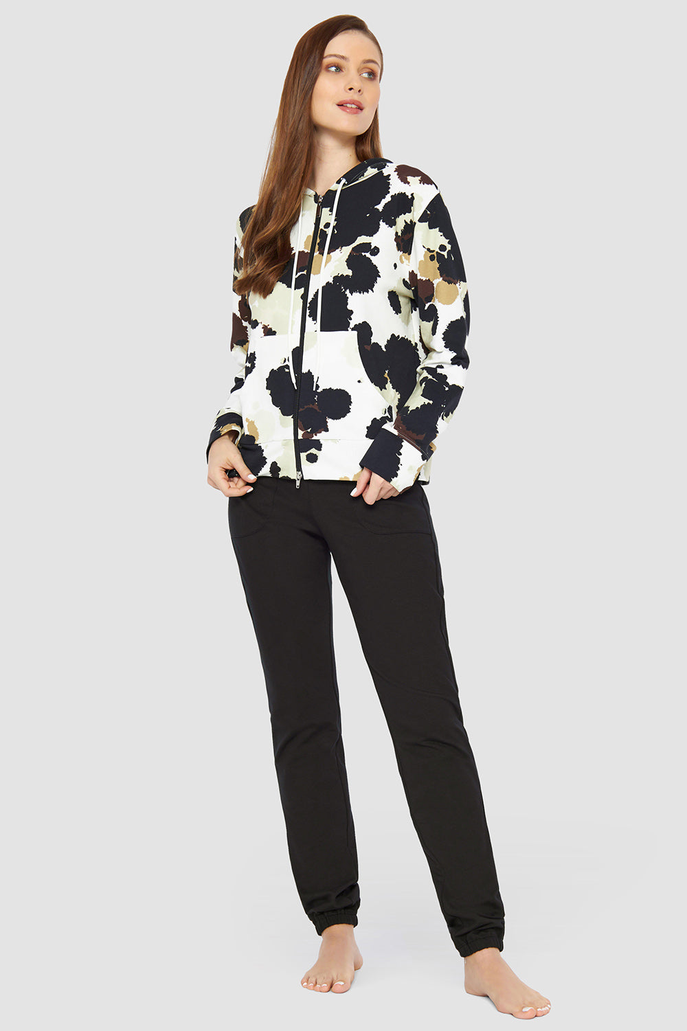 Ganzkörperbild von Rösch Hose Lang