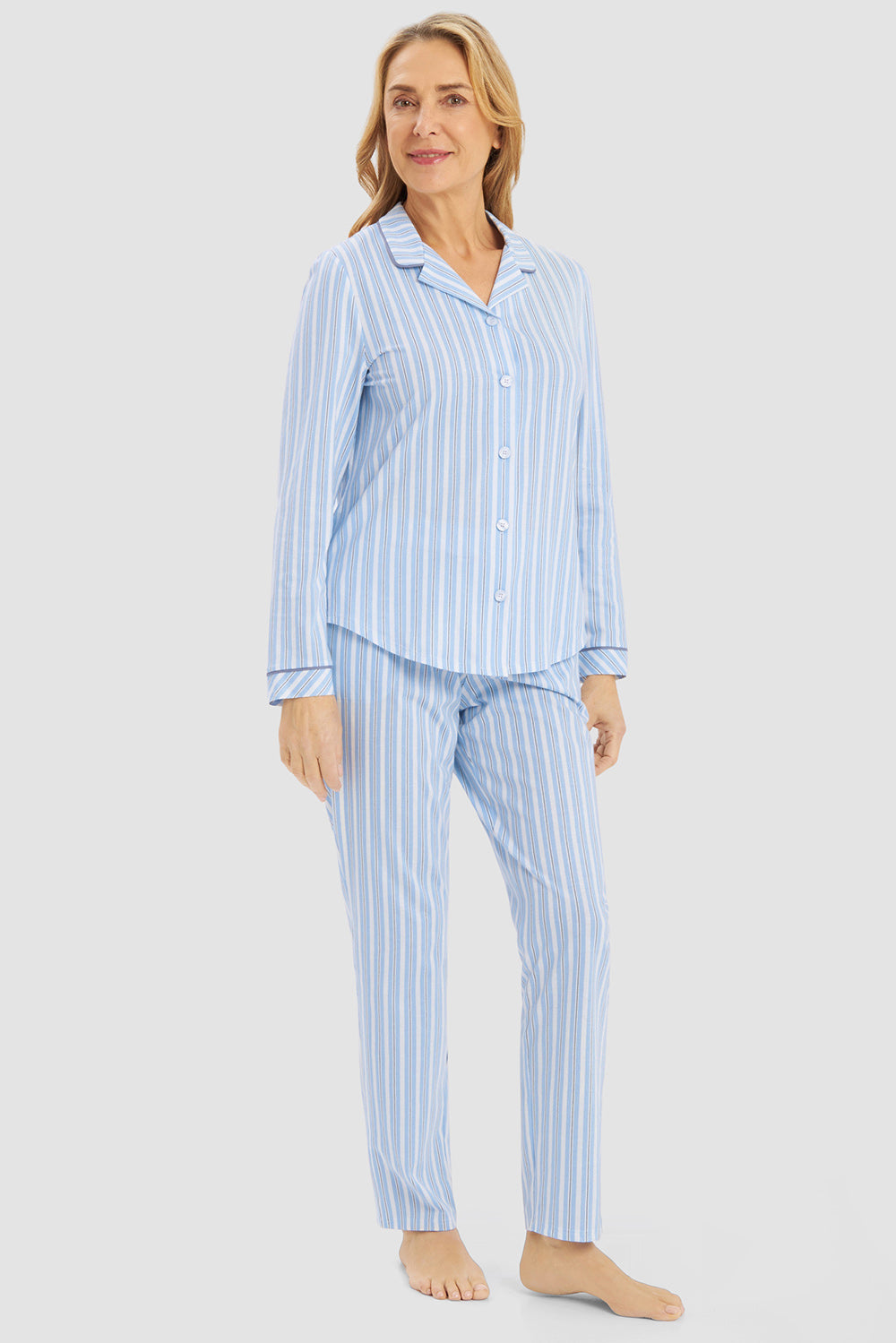 Ganzkörperbild von Rösch Shirt Langarm