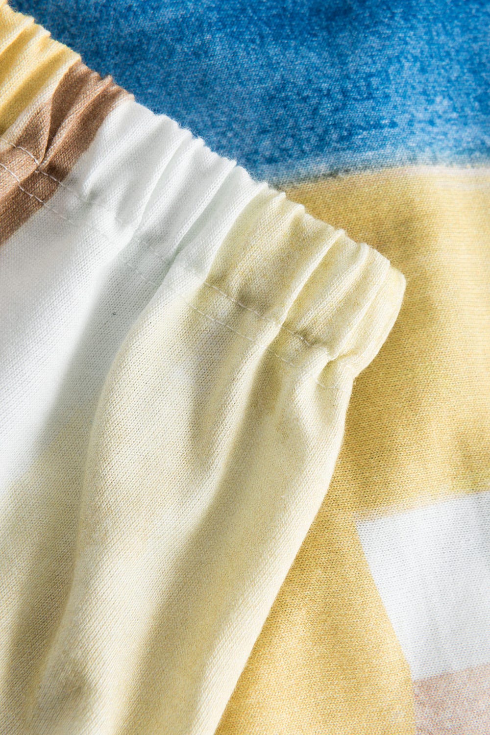 Detailbild 3 von Pyjama mit eleganter Passe im grafischen Druck 100% Baumwolle